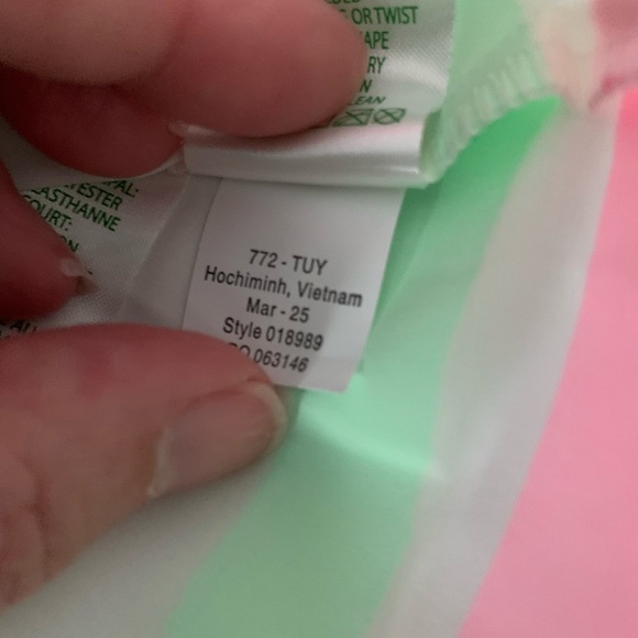 Lilly Pulitzer Luxletic Cosmina high rise pleated skort size medium NWOT - Picture 3 of 4